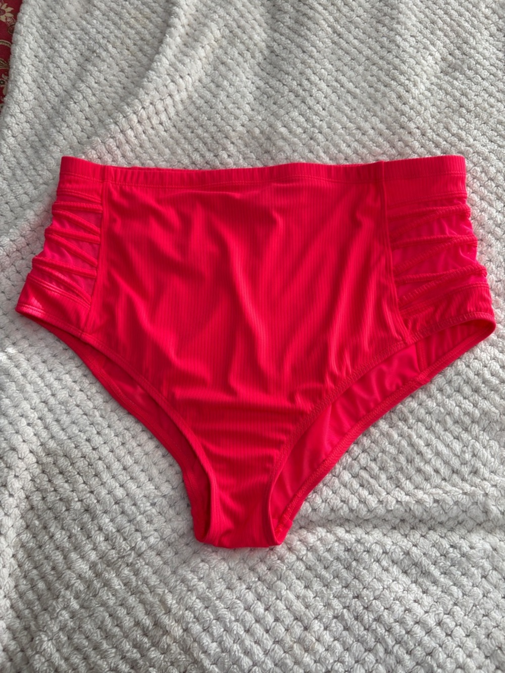 Torrid  Coral Swimsuit Set - Picture 3 of 6